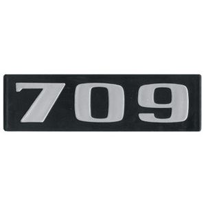 EMBLEMA PLAST C/RELEVO PRATA MB 709