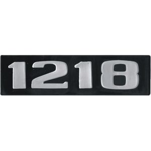EMBLEMA PLAST C/RELEVO PRATA MB 1218