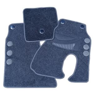 TAPETE CARPETE FORD CARGO CAB LEITO CZ (C/VELCRO)